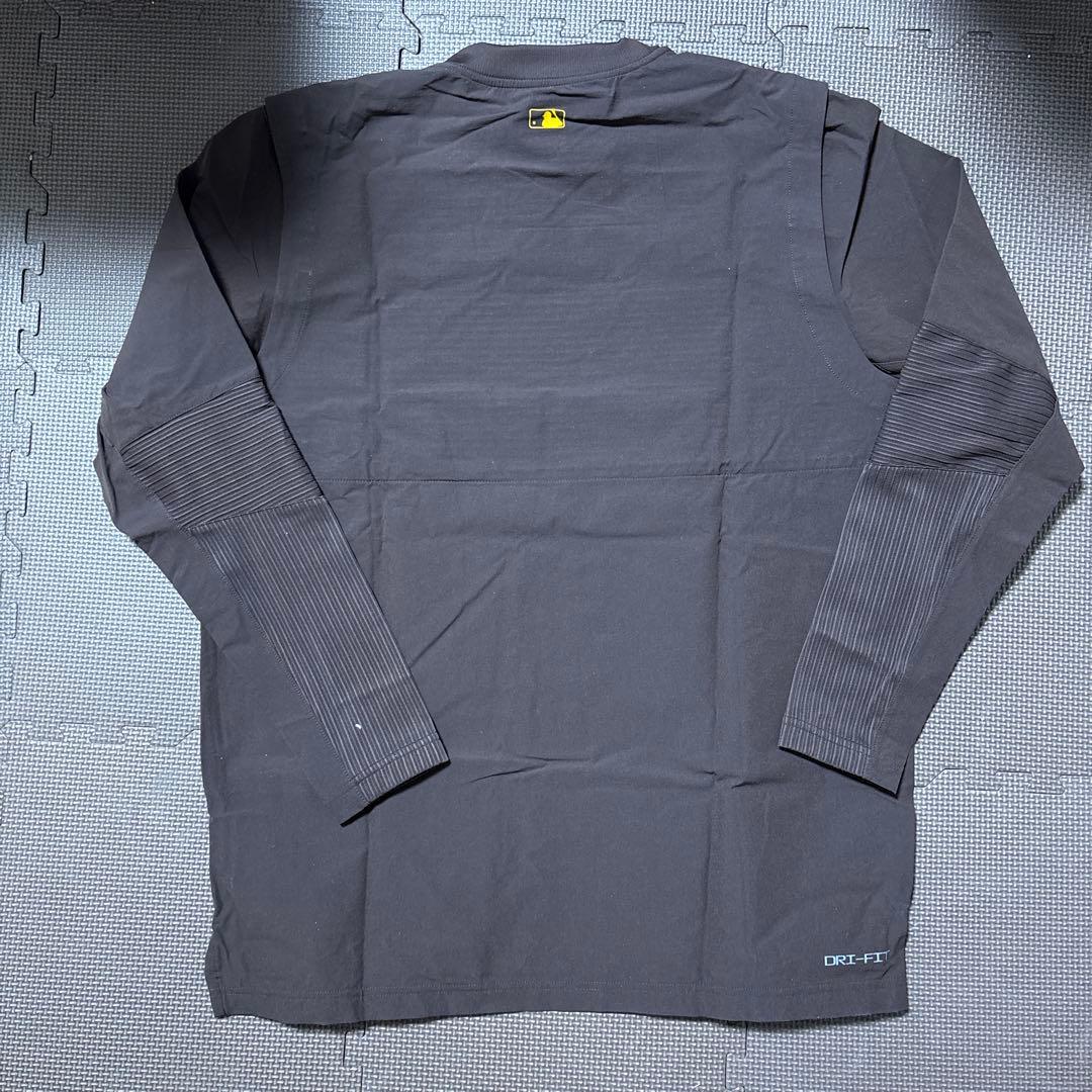 Nike パドレス Authentic Lightweight Pullover