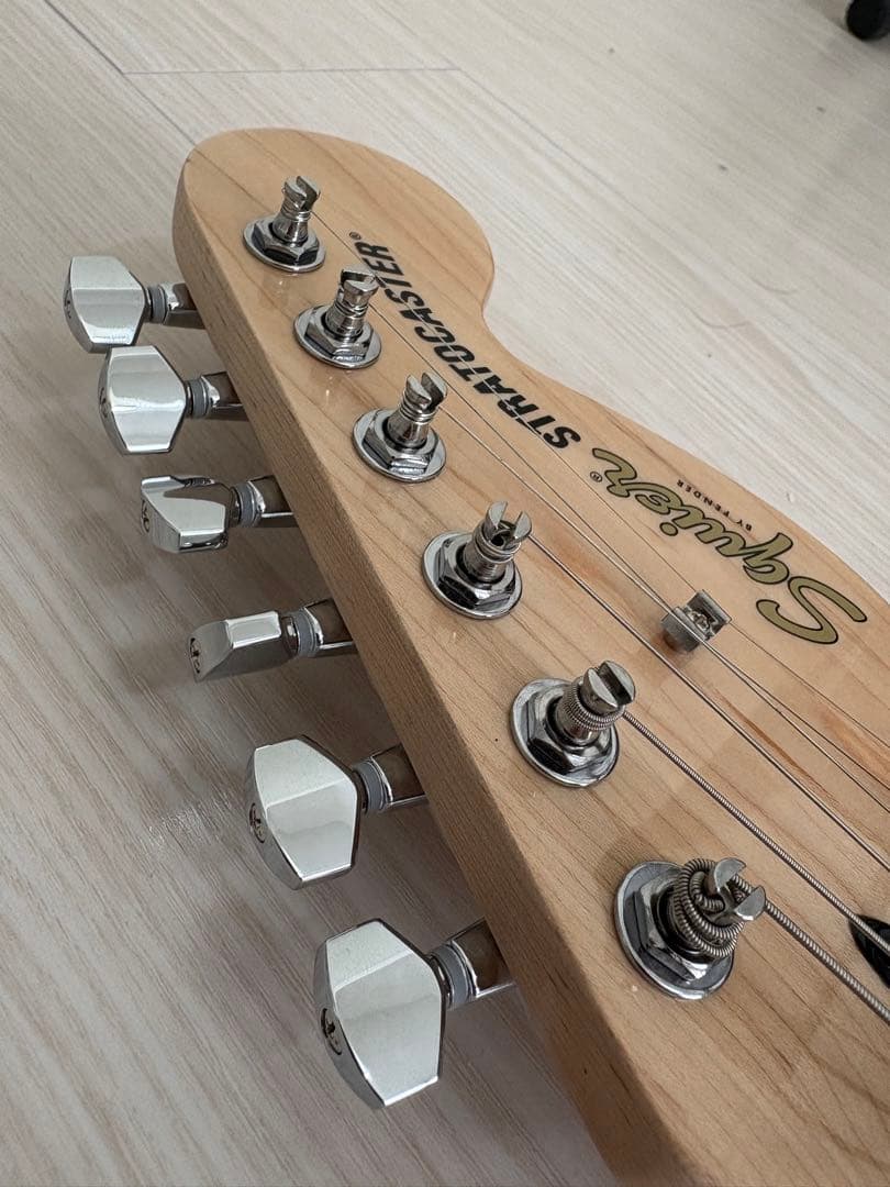 ギター Squier Affinity Stratocaster