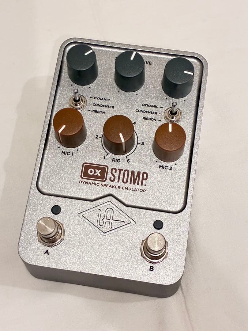 UNIVERSAL AUDIO OX STOMP スピーカーエミュレーター