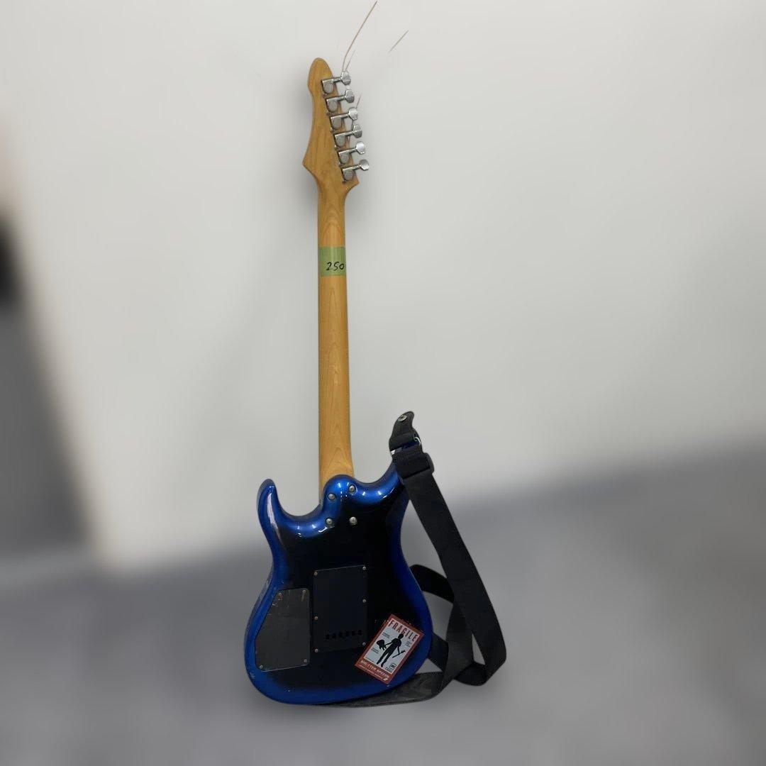 AriaPro II MAGNA series 青いエレキギター