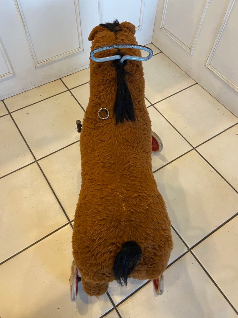 Steiff  Horse on wheels  シュタイフ　ホースオンホイール