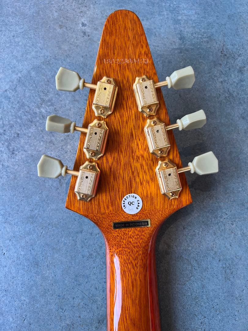 ギター Epiphone Joe Bonamassa 1958 Flying-V