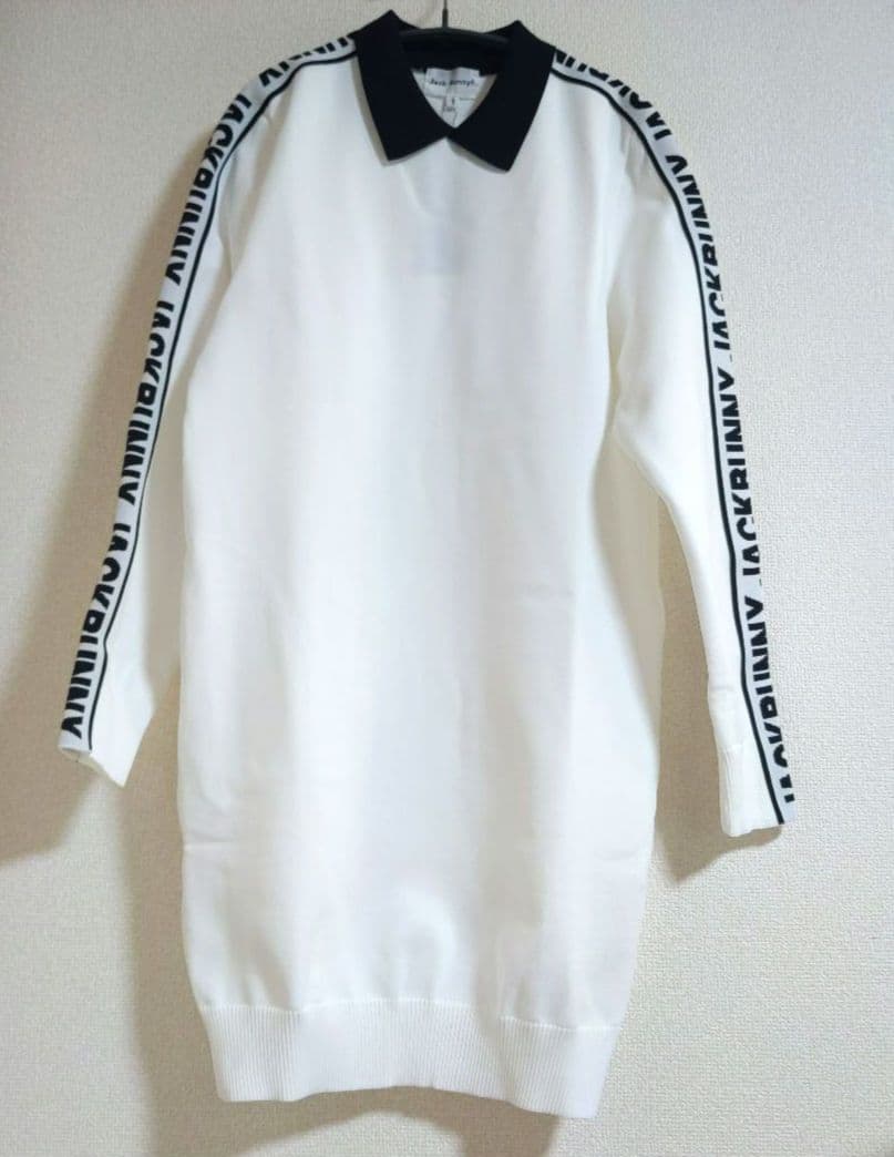 再再再値下げ新品　ジャックバニー　ニットワンピース1 白×黒　定価18700円