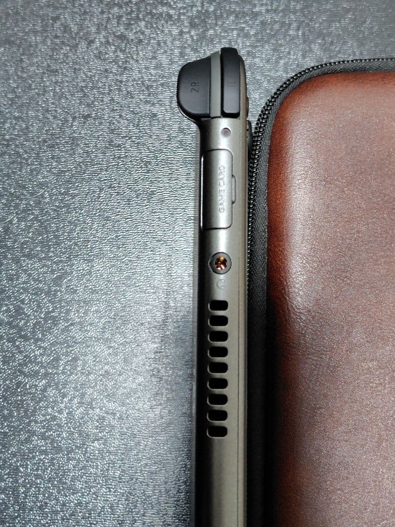[美品] Nintendo Switch Lite ＋ キャリングケース＋カバー