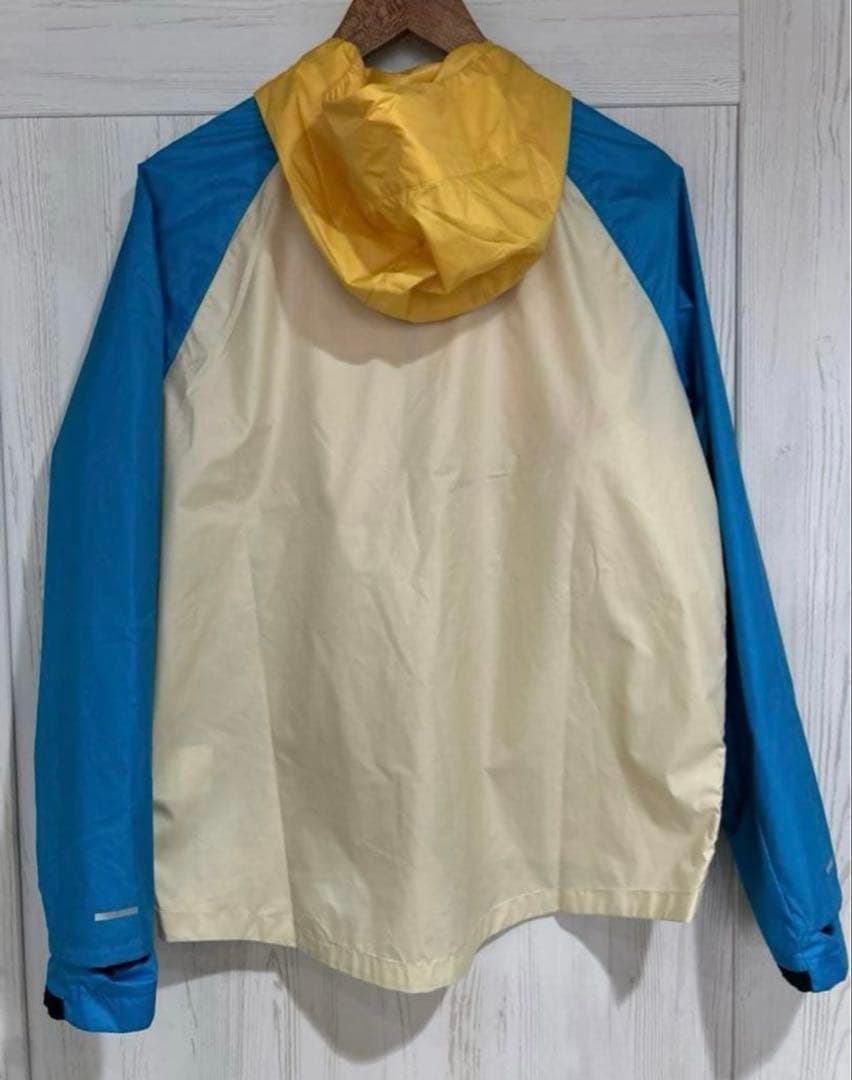ナイキトレイル　NIKE　TRAIL ウインドブレーカー