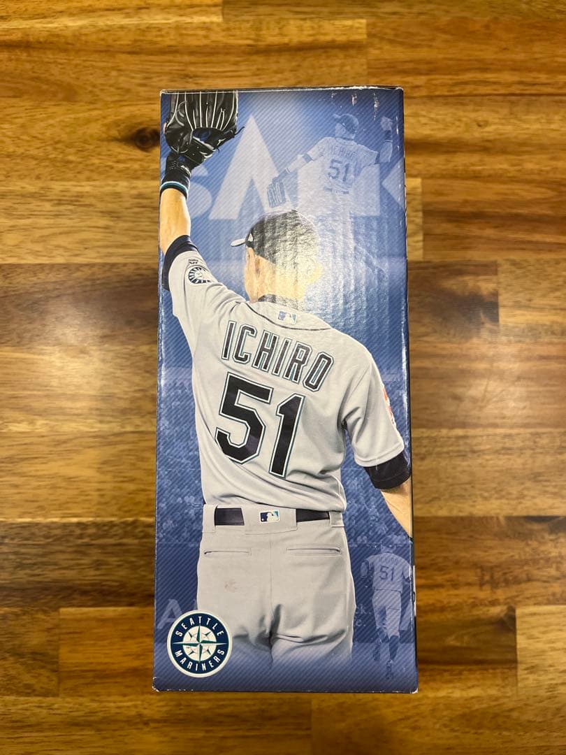 イチロー　ボブルヘッド　非売品　引退試合記念