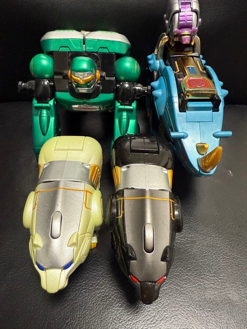 はなみ専用　百獣戦隊ガオレンジャー　DX超合金 ガオマッスル