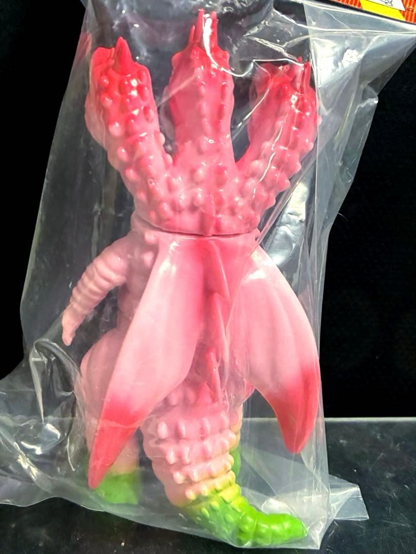 ■三つ首竜 ソフビ 限定品 / 宇宙猿人ゴリ対スペクトルマン