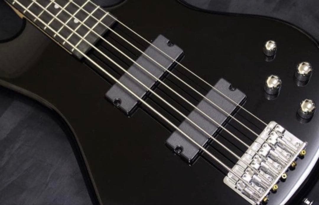 Ibanez/ Gio Series / GSR205-BK 5弦エレキベース