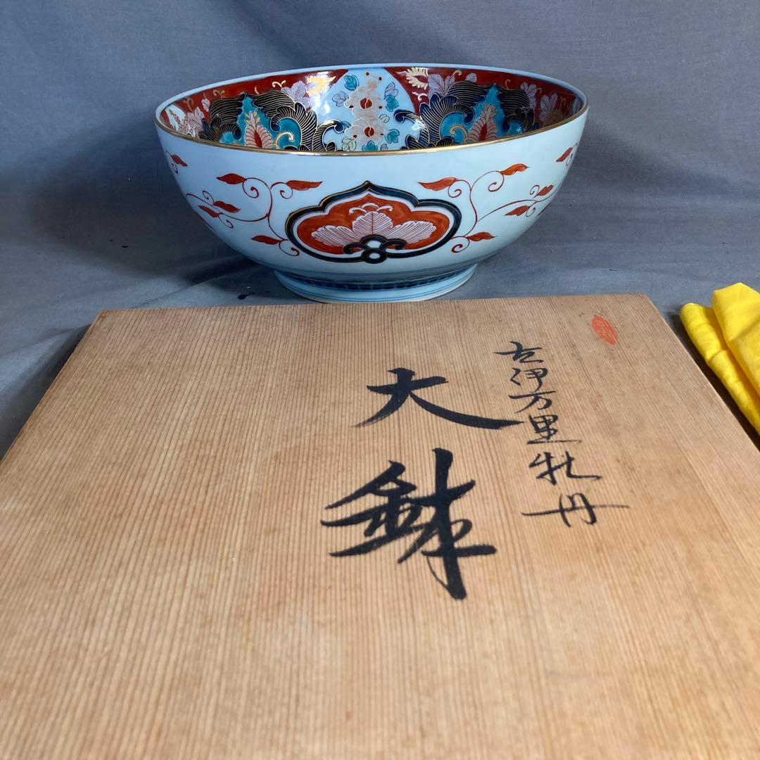 【古伊万里文】古伊万里の伝統　有田古伊万里文　染錦四方花絵牡丹見込文　大深鉢