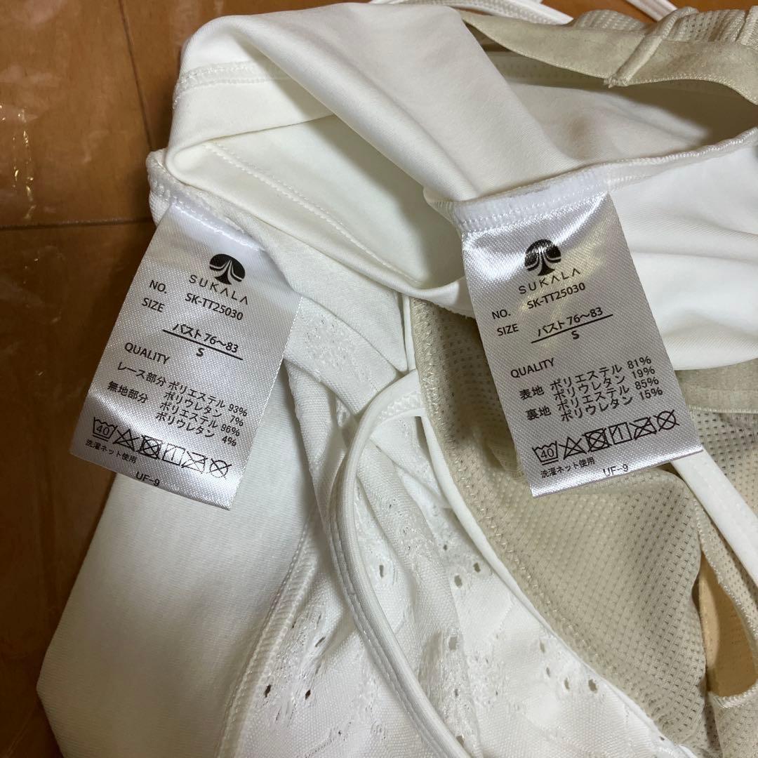 ＳＫＡＬＡ美品　ブラトップ付きフラワーレーストップス