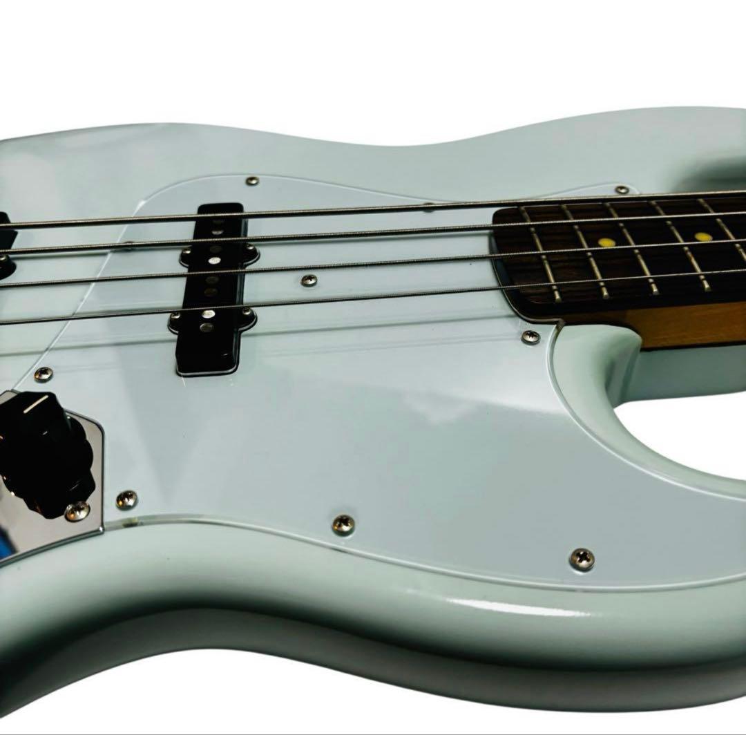 EDWARDS エレキベース