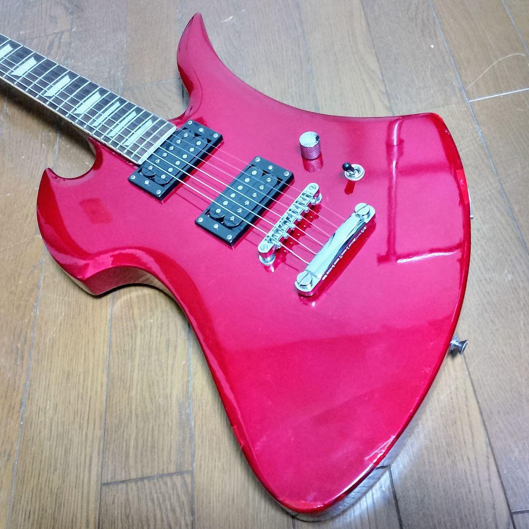 Jagard　Mockingbirdタイプ　エレキギター　　弦は新品に交換済み！