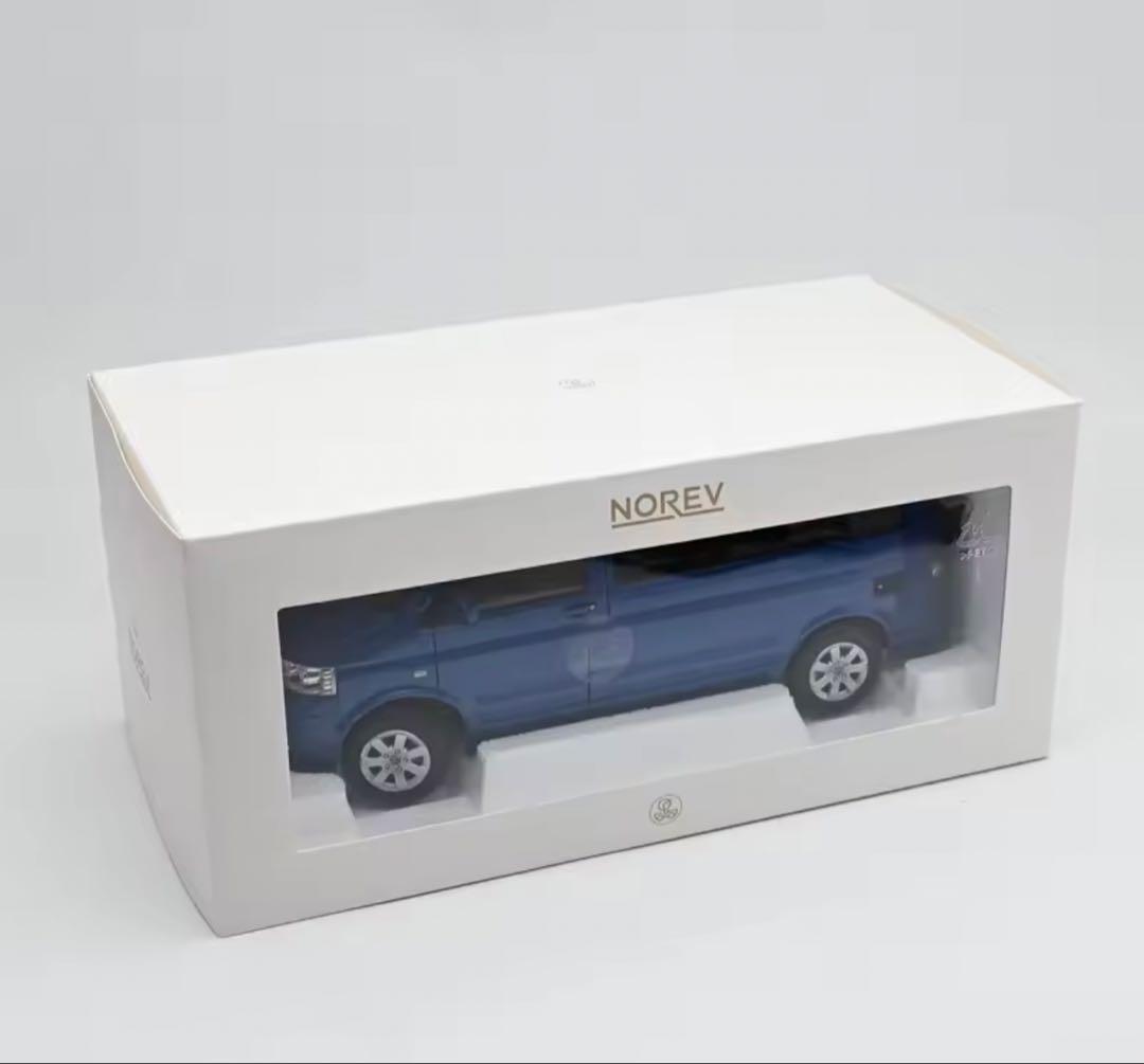 Volkswagen NOREV 1/18スケールモデルミニカー
