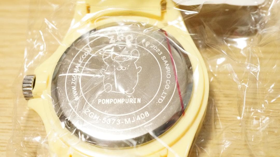 ポムポムプリン ダイヤル アナログ サンリオ 腕時計 限定 海外 コラボ