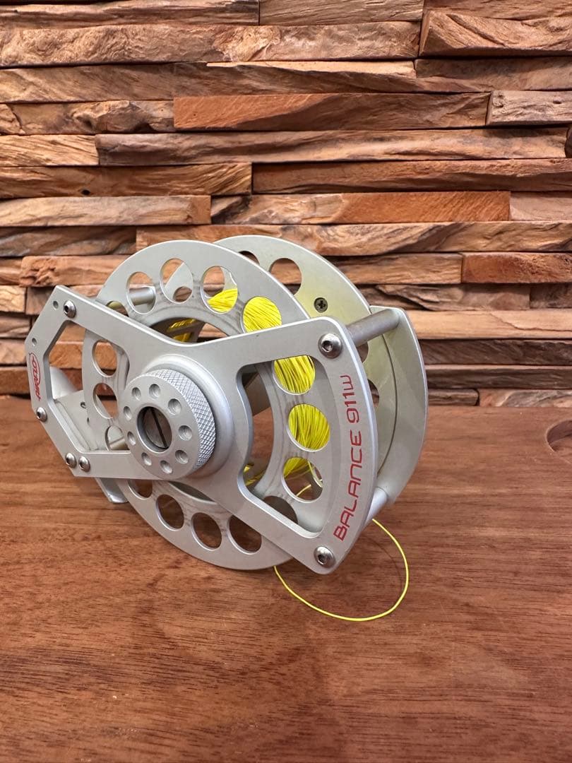 エアフロ　バランス911w Airflo　Balance フライリール