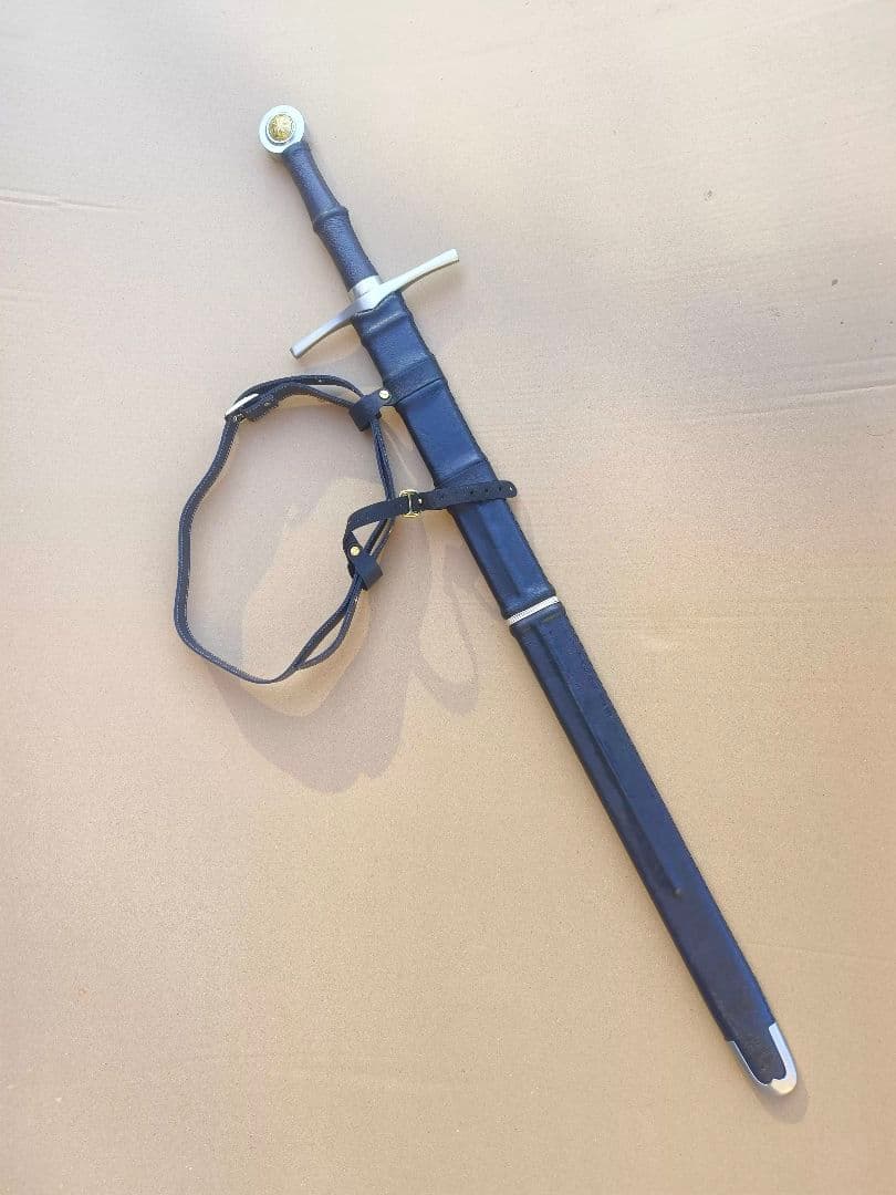 先鋒の騎士 広刃の剣 古兵器 武具 手鍛造打 西洋剣 長剣【希少】高級 鑑賞用