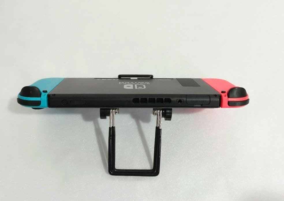 NintendoSwitchネオンレッド①