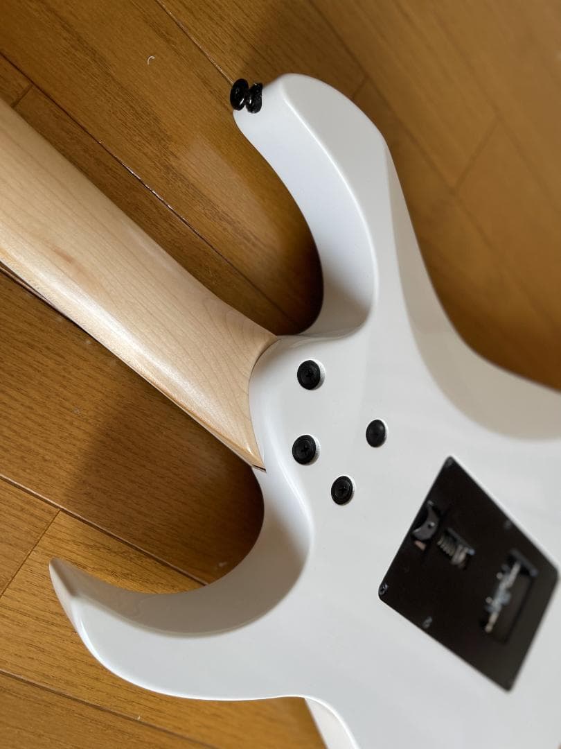ibanez RG350DXZ-WH アイバニーズ ホワイト