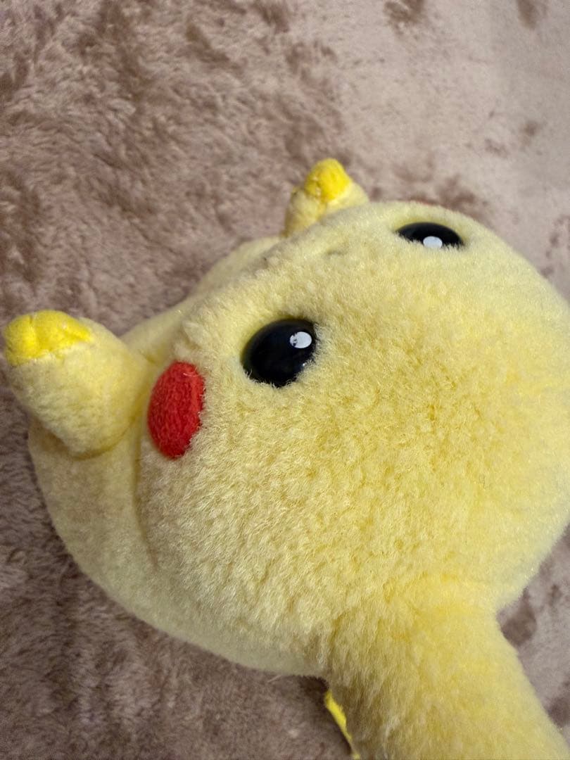 TOMY製 初期ピカチュウぬいぐるみ