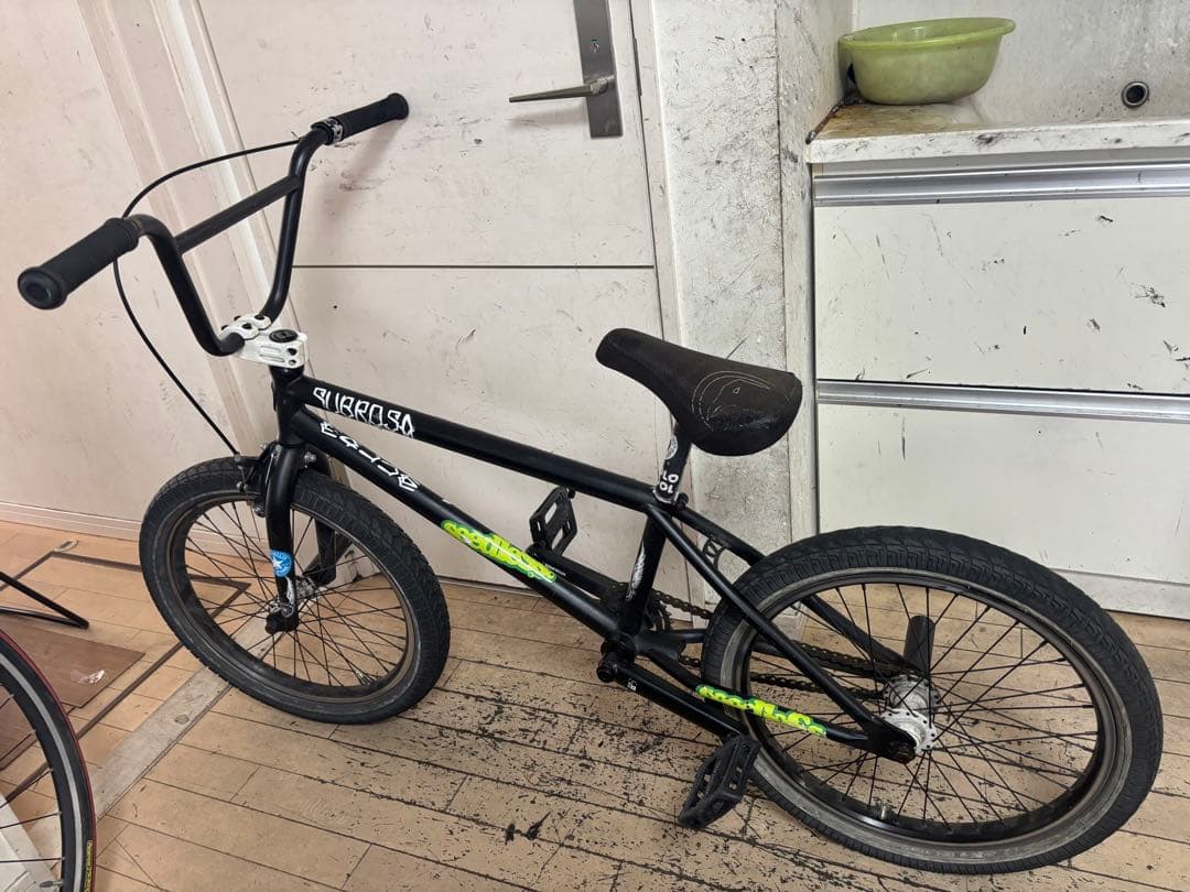 subrosa ブラック BMX 20インチ