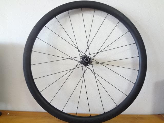 ULTEGRA WH-R8170-C36-TL DISC カーボン ホイール